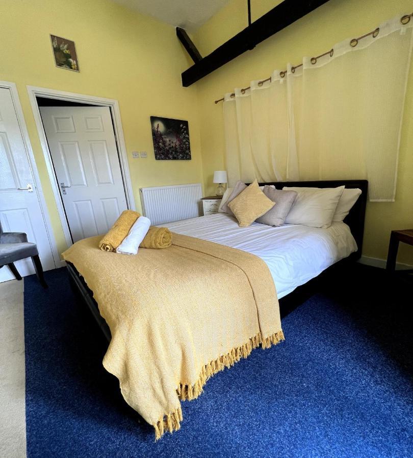 Dog And Castle Inn Woodwalton